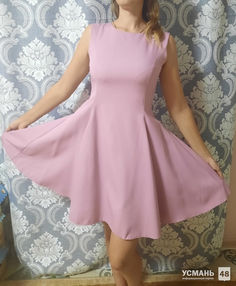 Платье нежного серенево-розового цвета