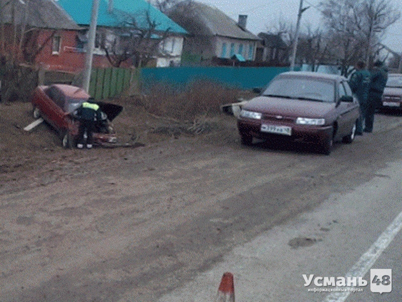 В Усманском районе водитель ВАЗа сломал позвоночник в ДТП