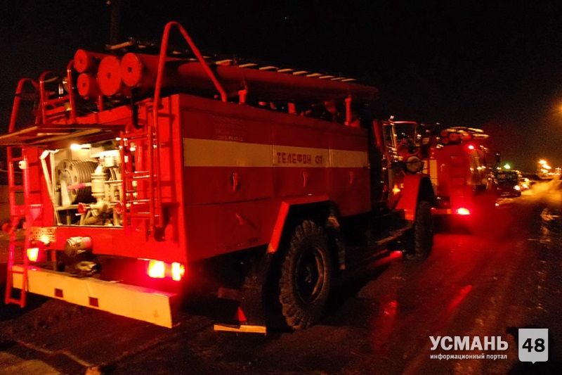 В Усманском районе в пожаре пострадал человек