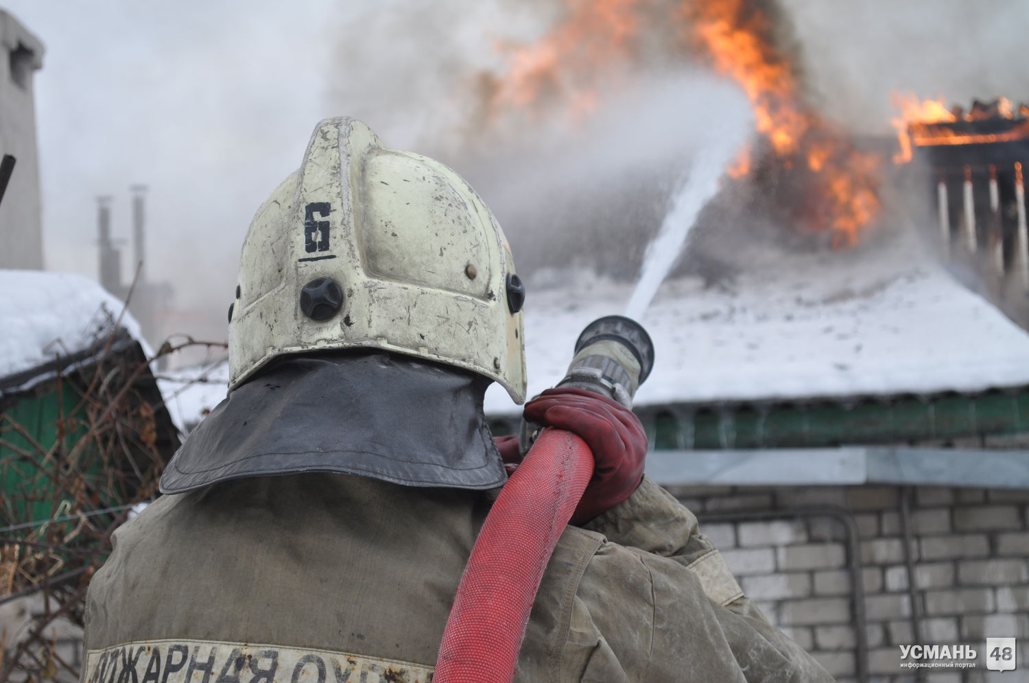 В селе Новоуглянка Усманского района пожар в частном доме унёс человеческую жизнь