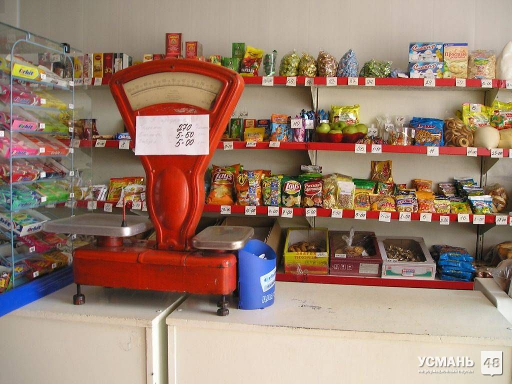 Магазины в Усманском районе оштрафовали за неправильное хранение продуктов
