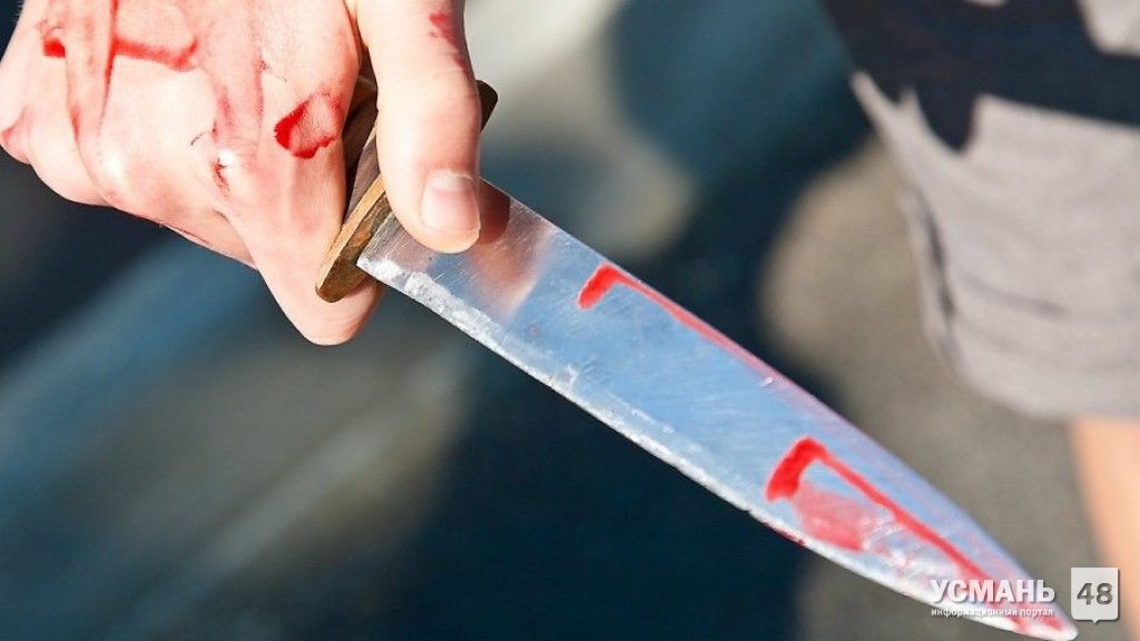 В Усманском районе мужчина зарезал знакомого 11 ударами ножа