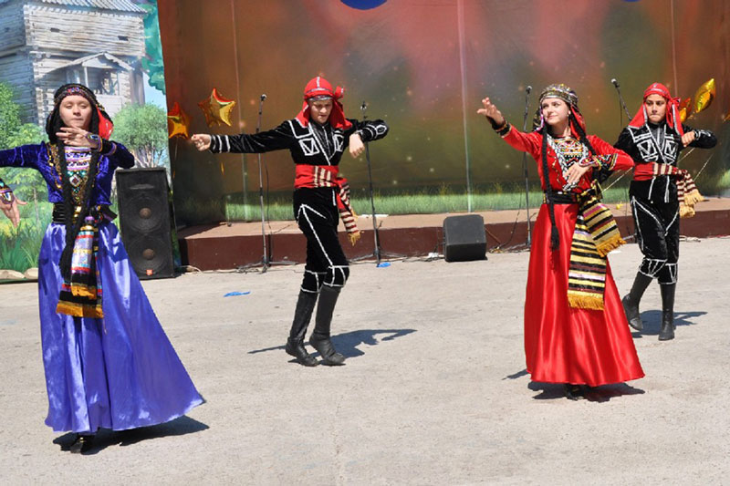 В Усмани прошел фестиваль национальных культур «В гостях у воеводы»