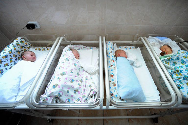 В Липецкой области смертность росла, рождаемость падала