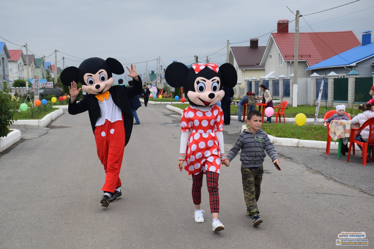 В Усмани на ул. Рыжкова прошёл праздник «Мы с соседями друзья, с ними мы одна семья»