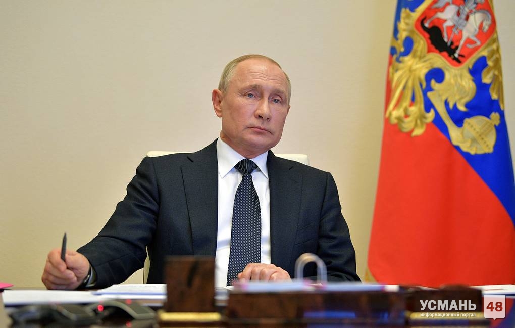 Путин объявил 6, 7 и 8 мая нерабочими днями