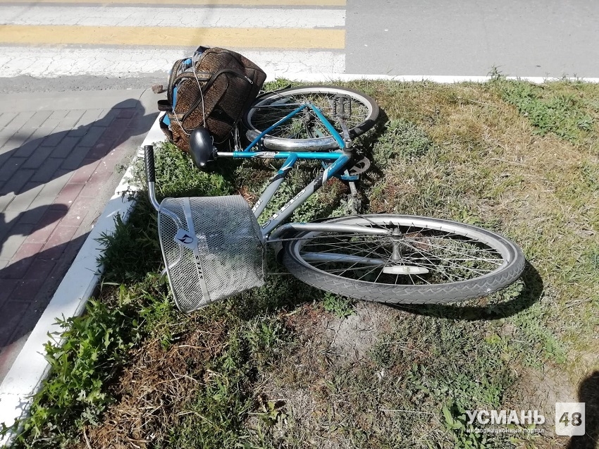 В Усмани велосипедистка не уступила дорогу автомобилю