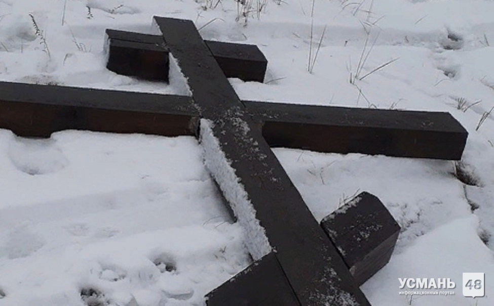 Полиция начала розыск вандалов, спиливших крест в Усмани