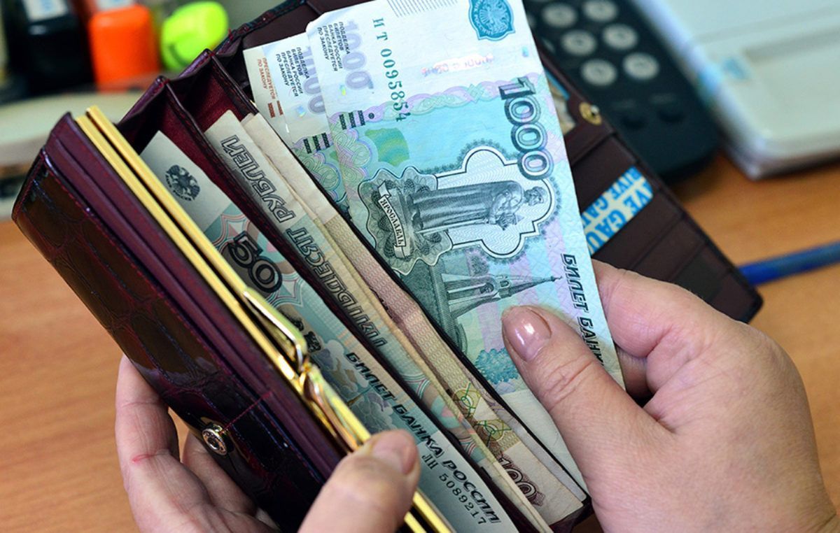 Липецкстат: Средняя зарплата в Липецкой области превысила 39 тысяч рублей.