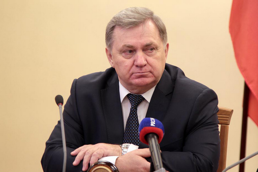 Первый заместитель главы администрации области Николай Тагинцев уходит со своего поста.