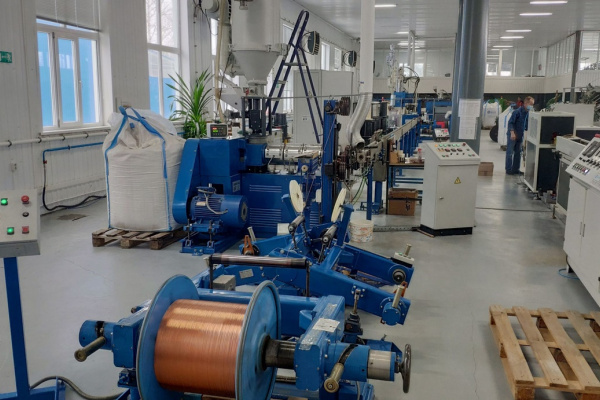 Усманский производитель электрооборудования вложил в расширение производства 40 млн рублей.