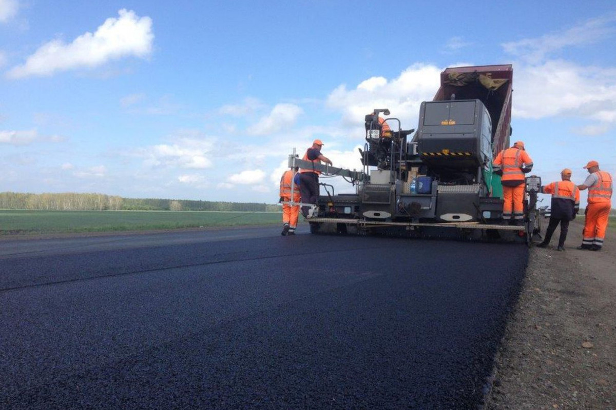 Около 600 км дорог планируют отремонтировать в Липецкой области в 2022 году.