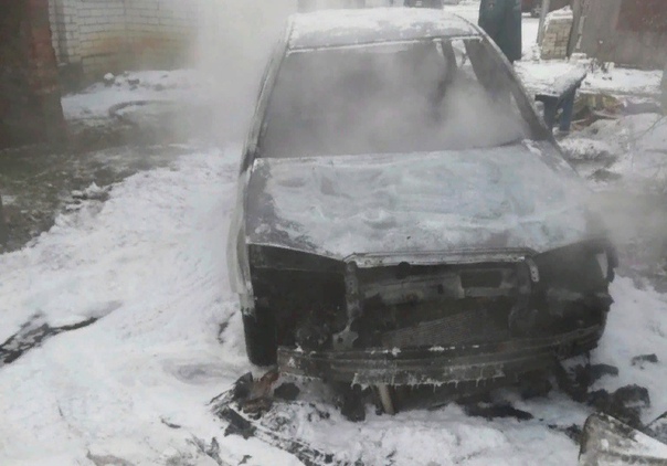 В Усмани сгорел автомобиль «Шкода».