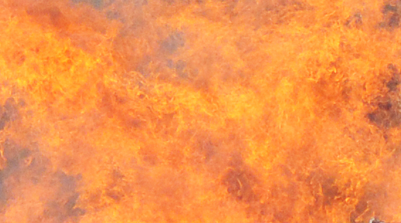 Два пожара произошли в городе Усмань минувшей ночью.