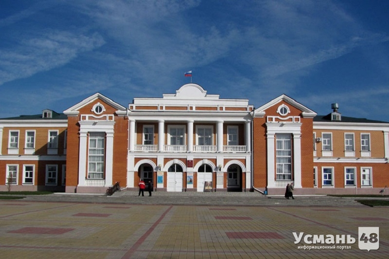 В усманском Дворце культуры переоборудован кинотеатр