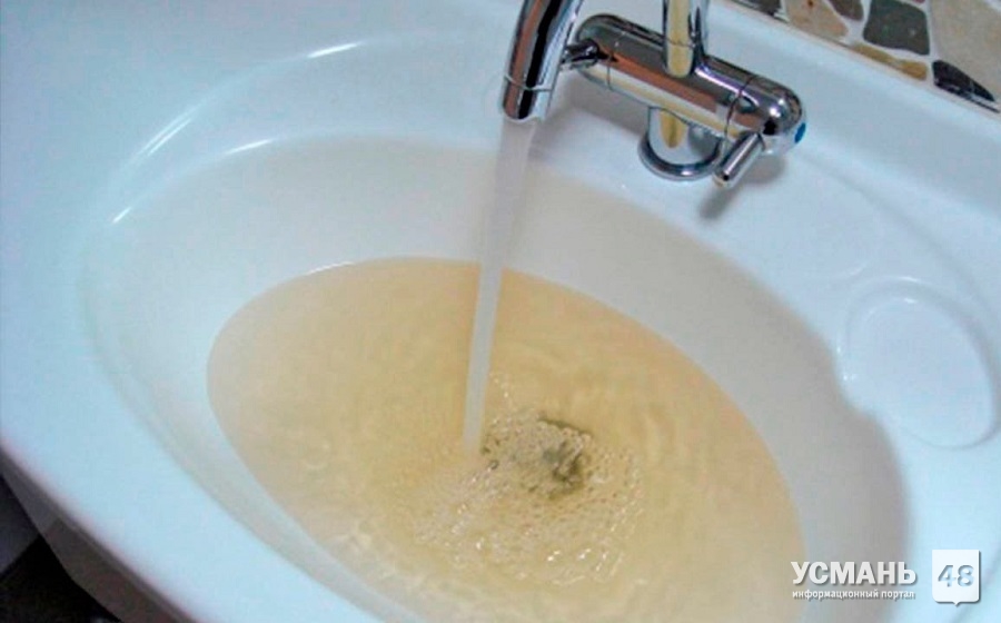 В Усмани уже неделю проблема с качественной питьевой водой