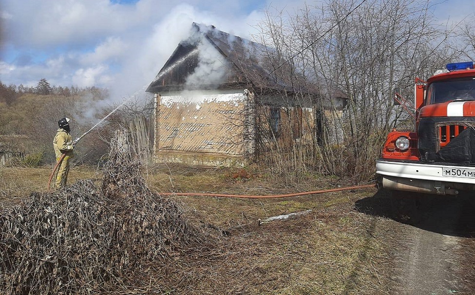 В Усманском районе сгорела крыша дома.