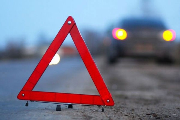 В Усмани иномарка столкнулась с мотоциклом